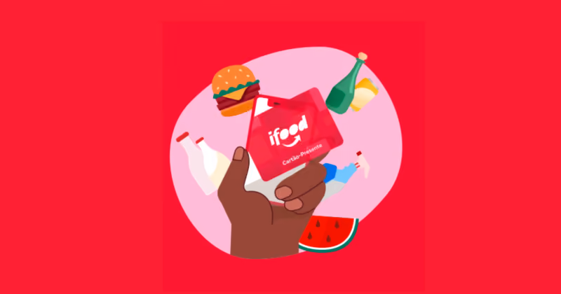 Ilustração de mão segurando um cartão vermelho do iFood cercado por hambúrguer, garrafas e melancia em fundo vermelho